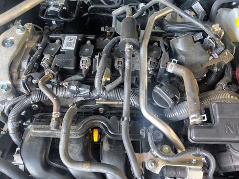 Used 2025 Nissan Sentra S FWD image 30