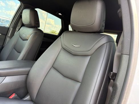 Used 2021 Cadillac XT5 Luxury FWD image 18