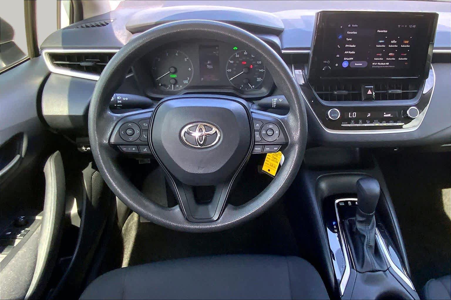 Used 2023 Toyota Corolla LE FWD image 6