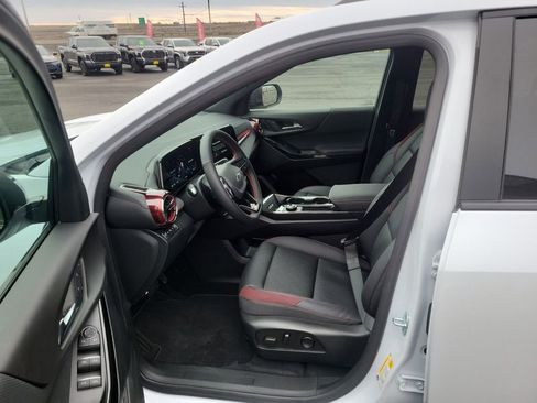 New 2026 Chevrolet Equinox RS w/ Convenience Package III image 10