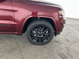 Certified 2018 Jeep Grand Cherokee Altitude image 5