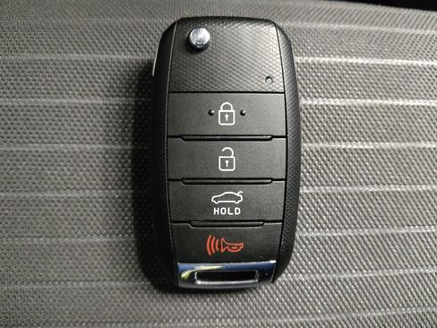 Used 2017 Kia Forte LX w/ LX Popular Package image 32