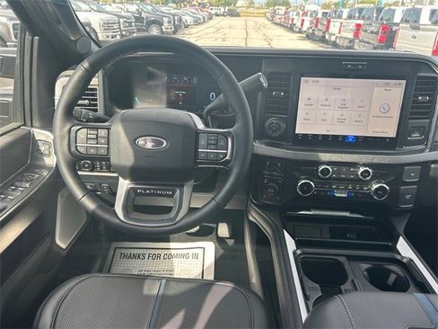 New 2025 Ford F250 Platinum image 31