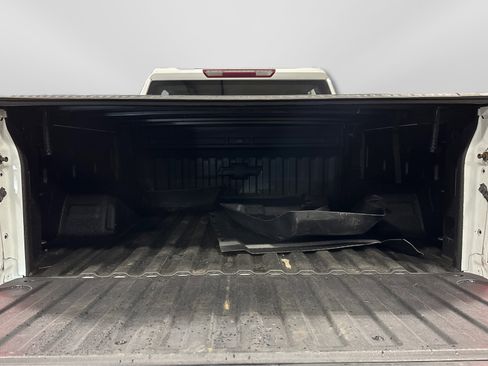 Used 2021 Chevrolet Silverado 1500 LT Trail Boss w/ Bed Protection Package image 43