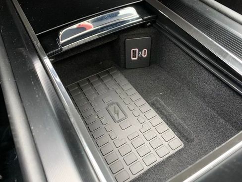 New 2025 Lincoln Corsair Grand Touring w/ Equipment Group 301A image 22