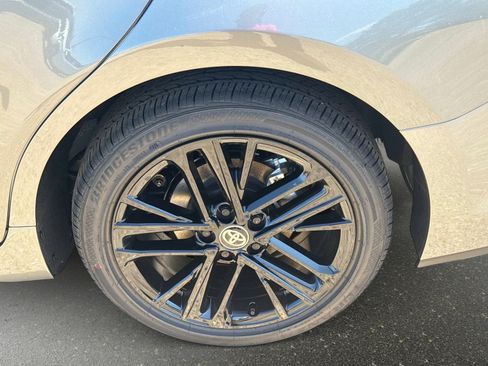 New 2026 Toyota Camry SE FWD image 10