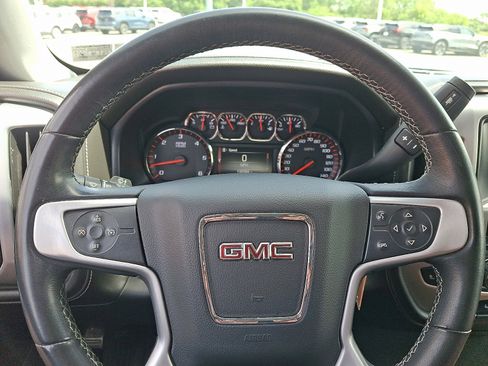 Used 2016 GMC Sierra 1500 SLE w/ SLE Value Package AWD/4WD image 19