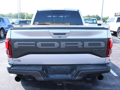 Used 2019 Ford F150 Raptor w/ Equipment Group 802A Luxury AWD/4WD image 6