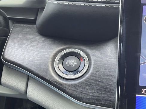 Used 2022 Jeep Grand Cherokee L Overland w/ Luxury Tech Group IV image 27