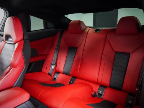 Used 2021 BMW M4 Competition w/ Executive Package RWD image 25