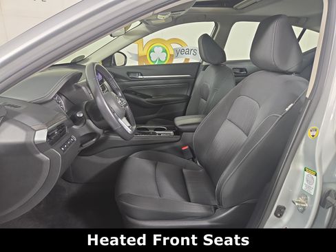 Used 2023 Nissan Altima 2.5 SV w/ SV Premium Package AWD/4WD image 12