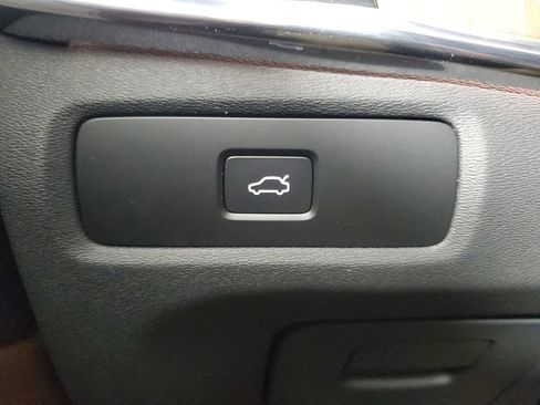 Certified 2026 Volvo V90 B6 Cross Country Ultra AWD/4WD image 34