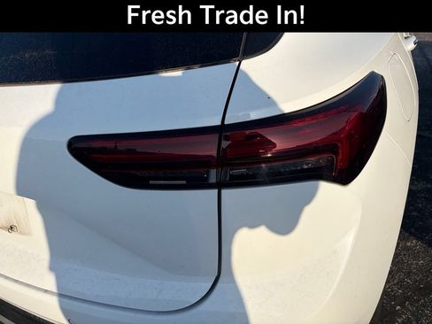 Used 2022 Buick Envision Preferred FWD image 10