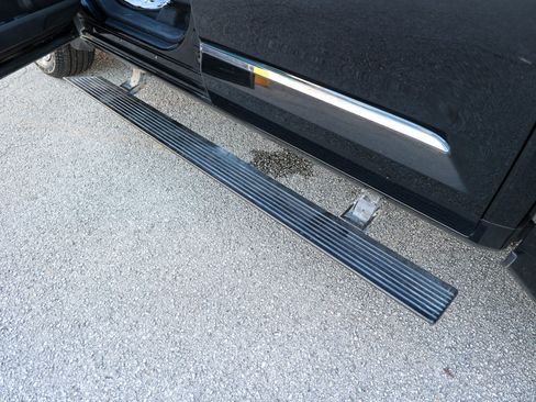 Used 2023 Toyota Tundra 1794 Edition image 14