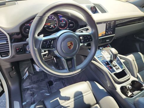 Used 2019 Porsche Cayenne S AWD/4WD image 15