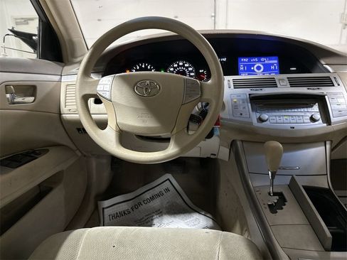 Used 2007 Toyota Avalon XL image 19