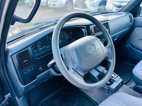 Used 1996 Toyota Tacoma 4x4 Xtracab V6 image 16