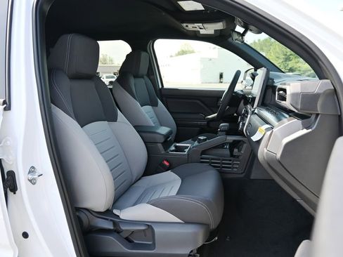 New 2026 Toyota Tacoma TRD Off-Road AWD/4WD image 10