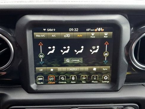 Used 2023 Jeep Wrangler Unlimited Rubicon 392 w/ Dual Top Group AWD/4WD image 22