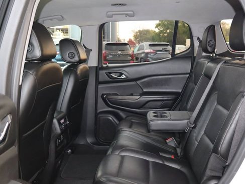 Used 2018 GMC Acadia SLT AWD/4WD image 15