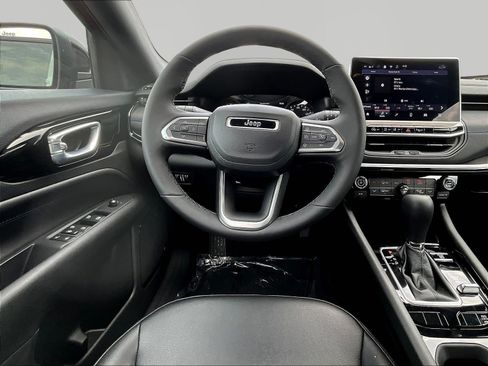 New 2026 Jeep Compass Limited AWD/4WD image 8