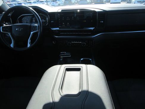 Certified 2022 Chevrolet Silverado 1500 RST w/ Z71 Off-Road Package image 19