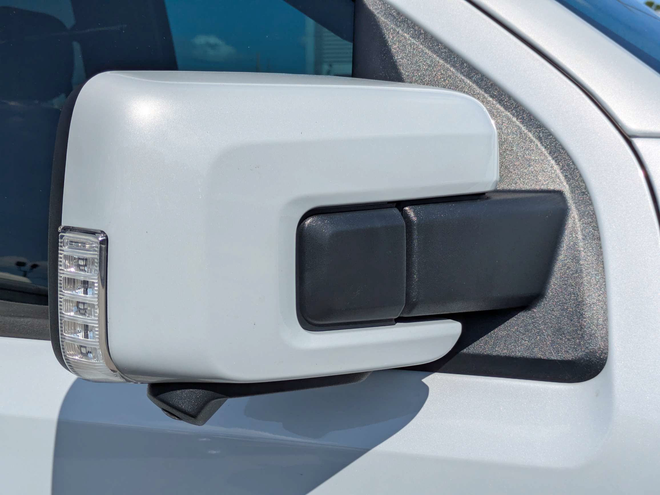 Used 2025 Ford F150 Raptor AWD/4WD image 12