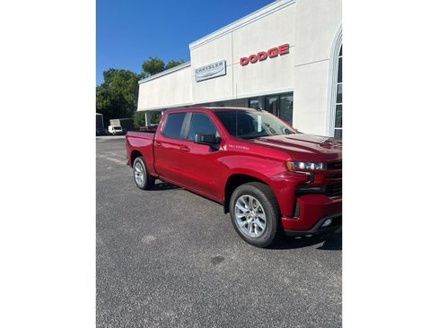Used 2021 Chevrolet Silverado 1500 RST w/ All Star Edition Plus AWD/4WD image 2