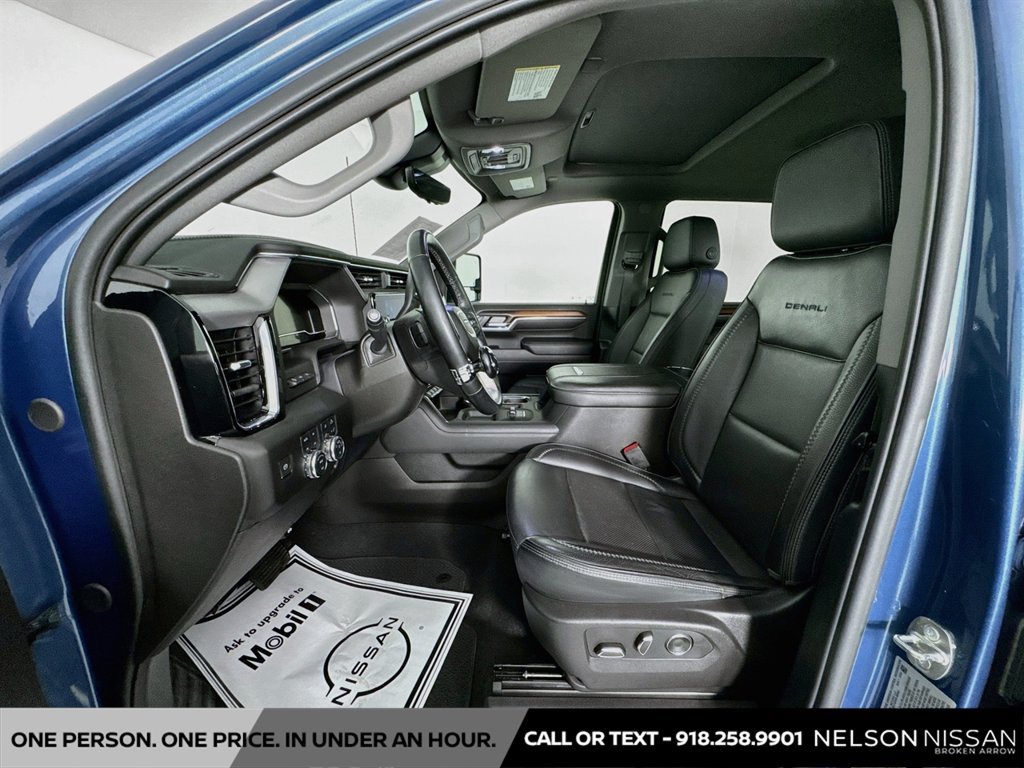 Used 2024 GMC Sierra 2500 Denali w/ Technology Package AWD/4WD image 22
