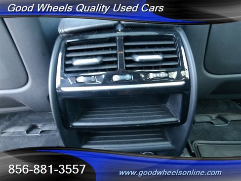 Used 2018 BMW 530i xDrive image 38