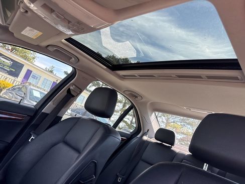 Used 2009 Mercedes-Benz C 300 4MATIC Sedan image 12