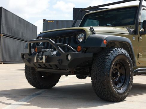 Used 2013 Jeep Wrangler Sport image 35