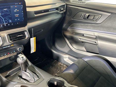 Used 2024 Ford Mustang Dark Horse image 21