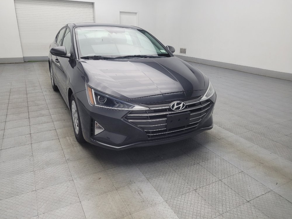 Used 2020 Hyundai Elantra SE FWD image 13