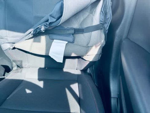 Used 2024 Toyota Prius Prime FWD image 7