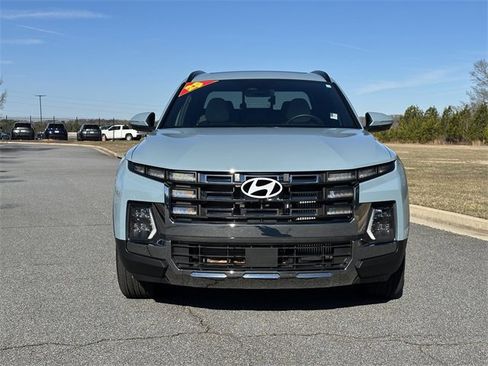 Used 2025 Hyundai Santa Cruz Limited image 2