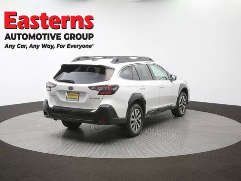 Used 2023 Subaru Outback Premium AWD/4WD image 40