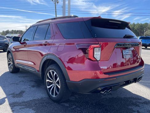 Used 2020 Ford Explorer ST w/ Premium Technology Package image 4