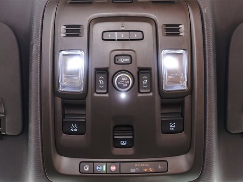 Used 2023 Cadillac Escalade ESV Sport image 21