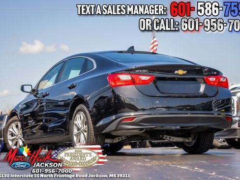Used 2025 Chevrolet Malibu LT FWD image 3