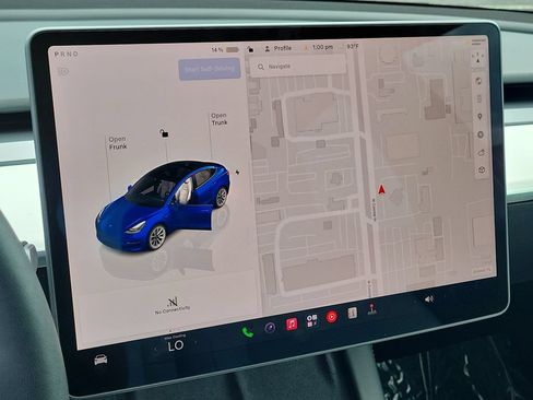 Used 2023 Tesla Model 3 Standard Range RWD image 22