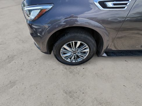 Used 2024 INFINITI QX80 Luxe AWD/4WD image 10