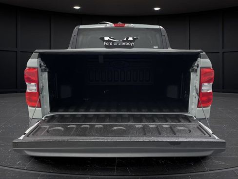 Used 2024 Ford Maverick XL image 12