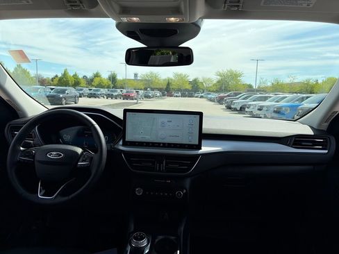 Used 2024 Ford Escape Platinum AWD/4WD image 36
