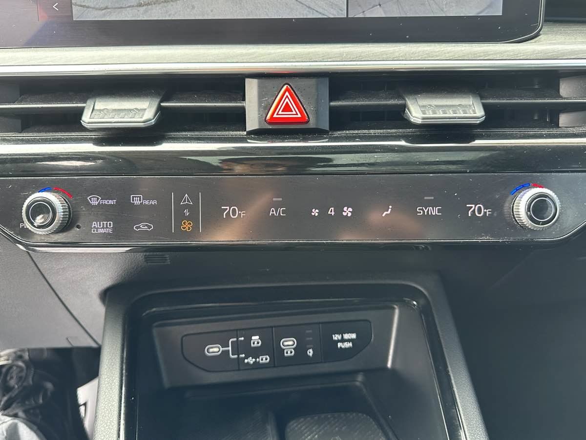 Used 2025 Kia K5 EX FWD image 21