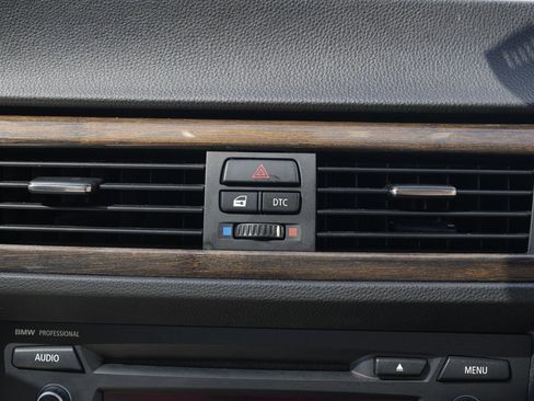 Used 2011 BMW 328i xDrive 328i xDrive image 29