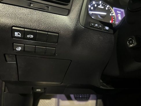 Used 2017 Lexus RX 350 AWD w/ Premium Package image 39