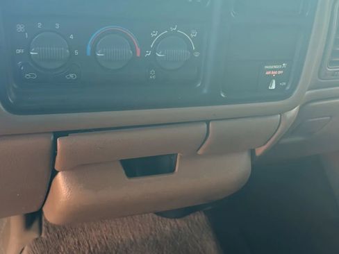 Used 2000 GMC Sierra 1500 2WD Extended Cab image 38