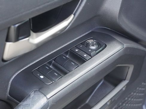 Used 2024 Toyota Tacoma TRD Off-Road image 16