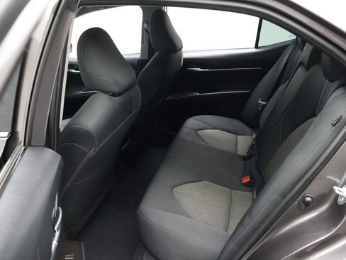 Used 2023 Toyota Camry LE image 19